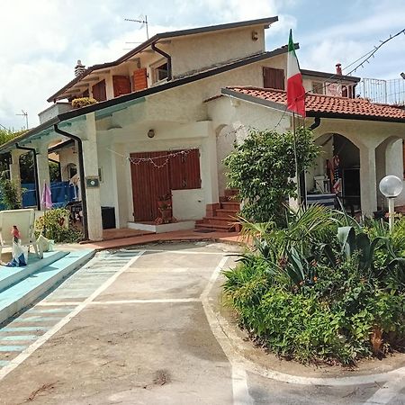 Sogno Vacanze Apartman Massa Kültér fotó