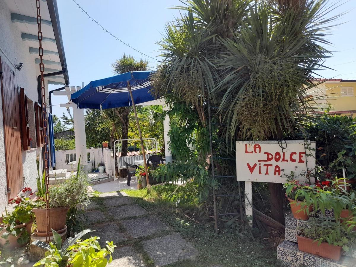 Sogno Vacanze Apartman Massa Kültér fotó